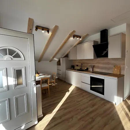 Korenat Apartment Turanj